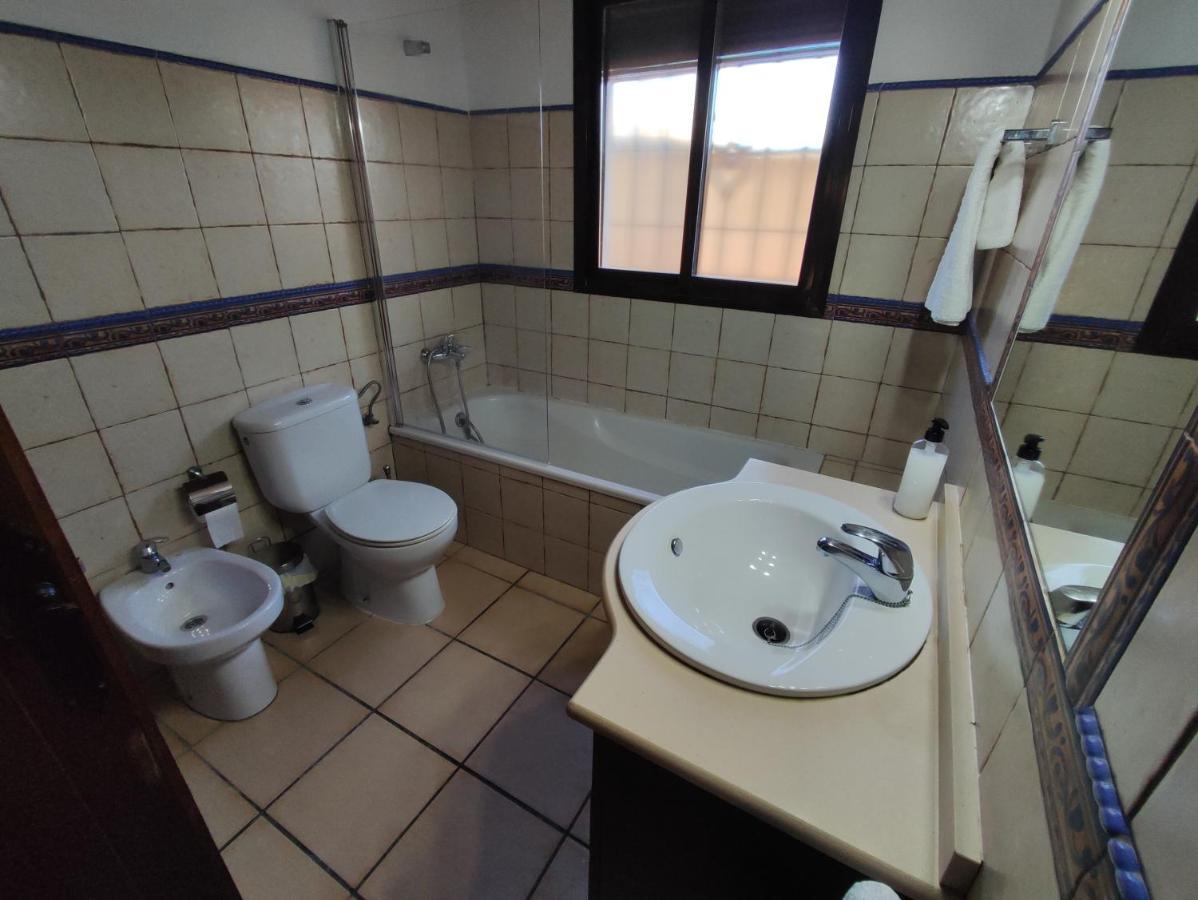 הוילה קוניל דה לה פרונטרה Casa Juanse מראה חיצוני תמונה